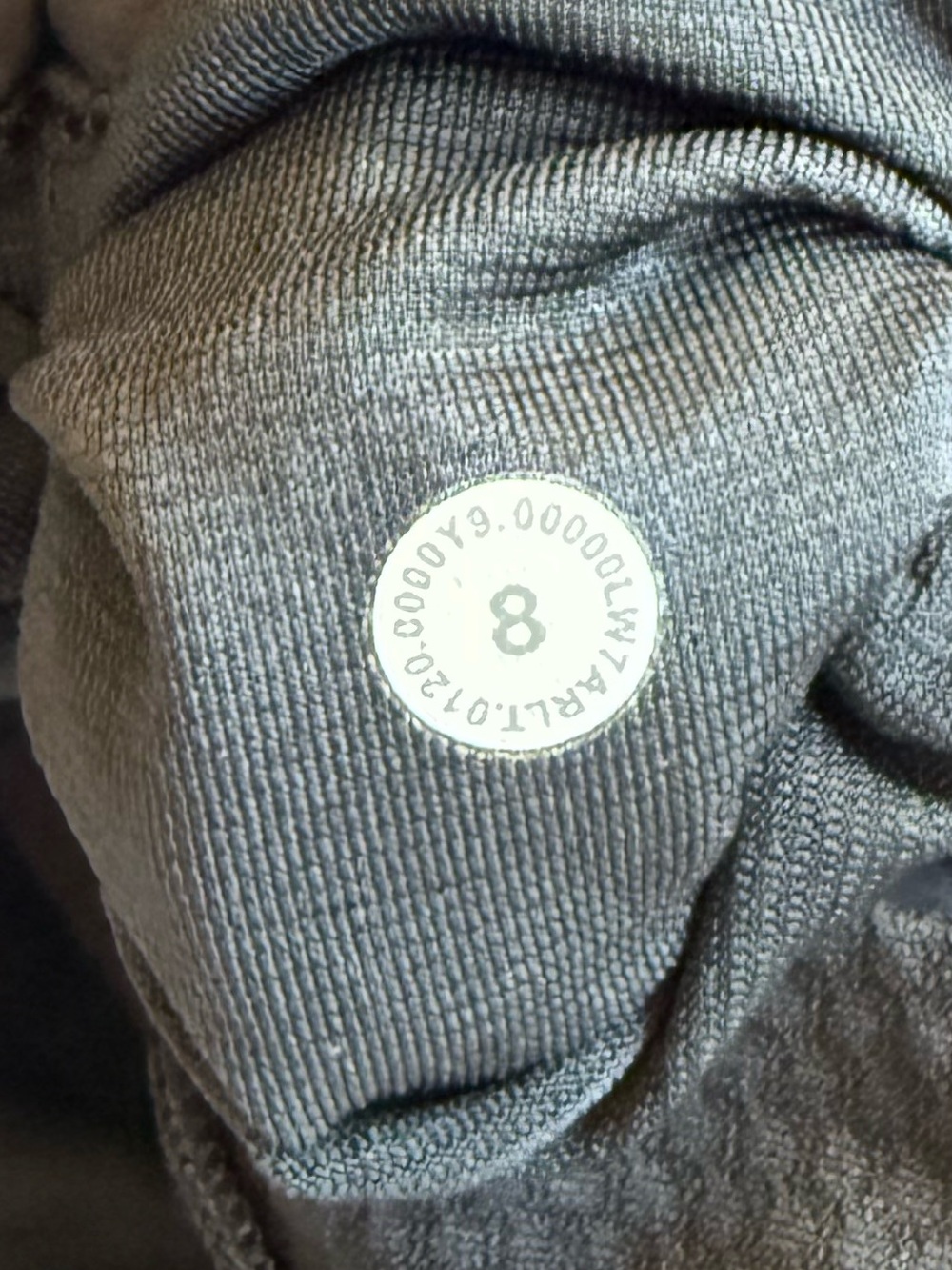 Lululemon Hotty Hot Short II *Long 4" in
Black Size 8 - Picture 13 of 15